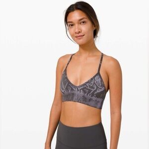 Lululemon Ebb To Street Bra A/B Cup *Wash
Stone Wash Graphite Grey size 10 EUC